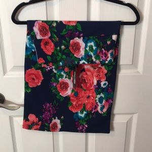 Agnes & Dora NWT Pencil Skirt. XS